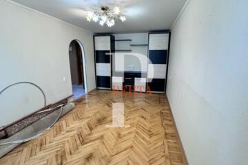 1-к квартира, 31,8 м², 3/5 эт.