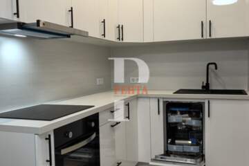 2-к квартира, 58 м², 5/20 эт.