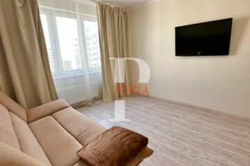 1-к квартира, 40 м², 13/16 эт.