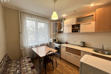 1-к квартира, 38 м², 1/5 эт.