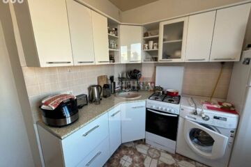 1-к квартира, 37,1 м², 10/10 эт.